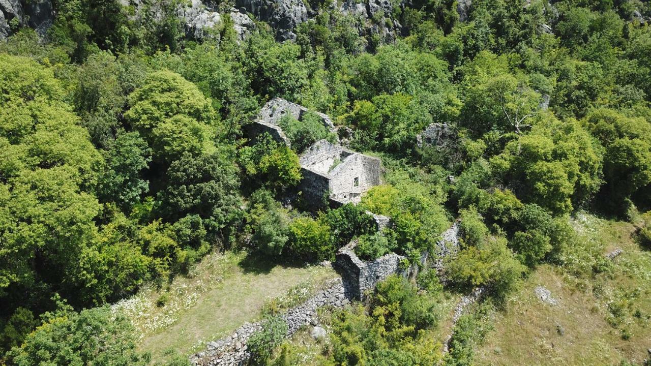 Hotel Camp Podkraj Virpazar Exterior foto